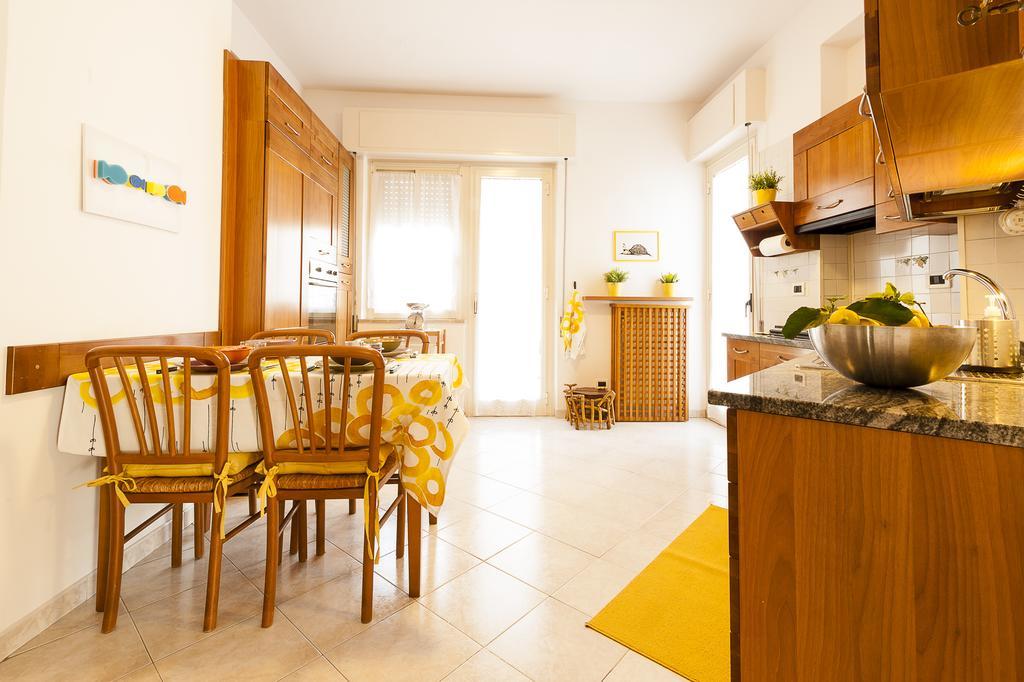 Cento Passi Dal Mare Apartment Gaeta Cameră foto